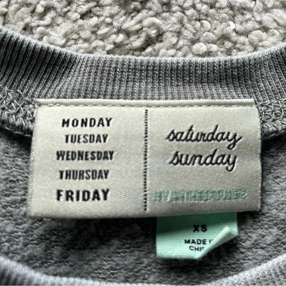 Anthropologie Saturday Sunday Grey Burnout Ruffle Tiered Tunic boxy XS - Picture 3 of 7